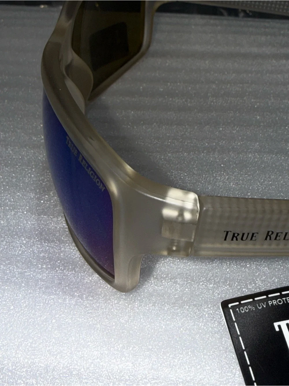 True Religion Men’s Sport Wrap Sunglasses Clear-Off White Blue Mirror-NWT